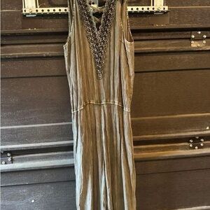 Elegant Sleeveless jumpsuit size large NWT